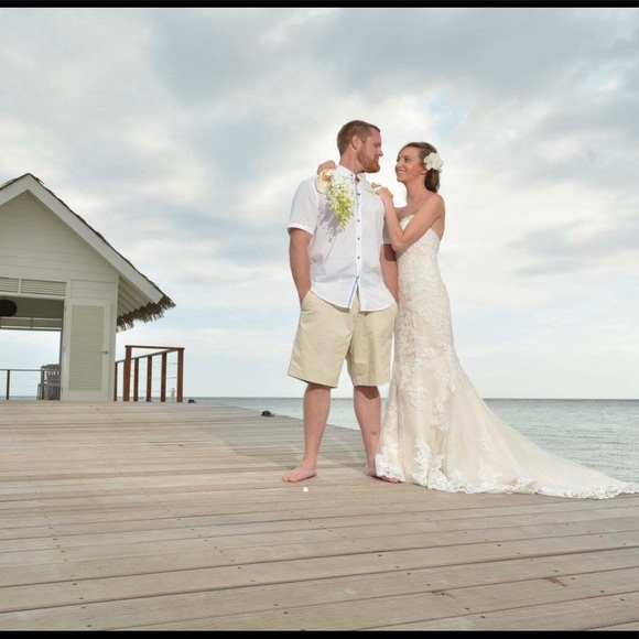 Meet your Posher, Amber - Picture 2 of 6